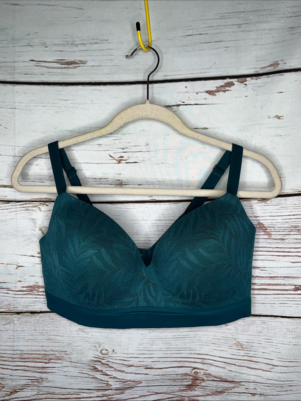 Soma Size 40D Teal - Lace Overlay Enbliss Wireless Bra